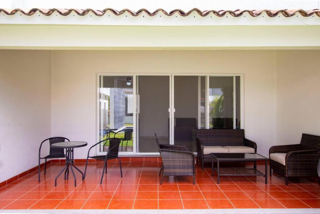 Villa ¡Nueva! Bamboo La Guayaba Jiutepec Exterior foto